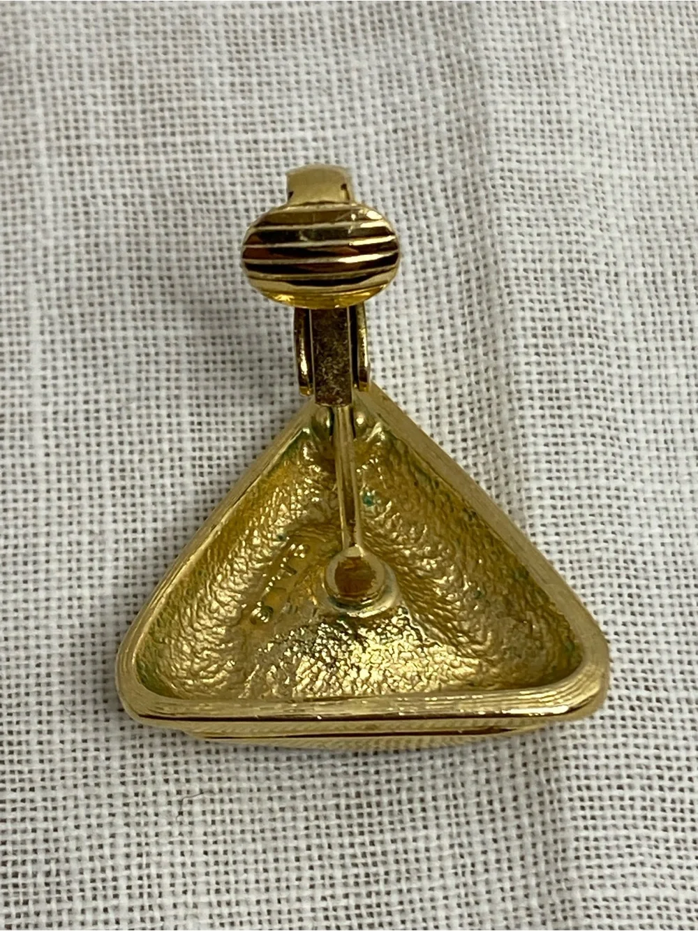 Vintage SAL Single Clip On Earring Green Emerald Tone Crystal Gold Tone Triangle